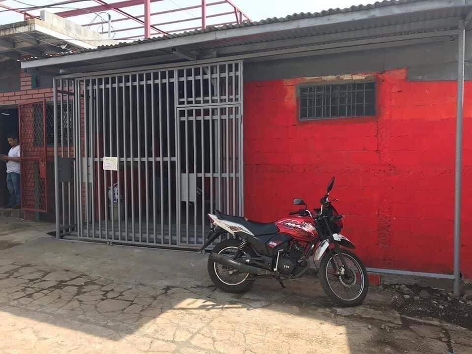 Vendo casa en colonia Rubén Dario Compra y Venta Nicaragua