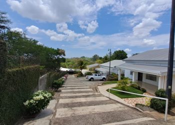 Se alquila casa en Villa Fontana Sur, Managua