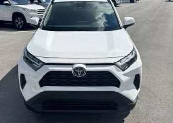 Toyota RAV4 2022 xle Full Options